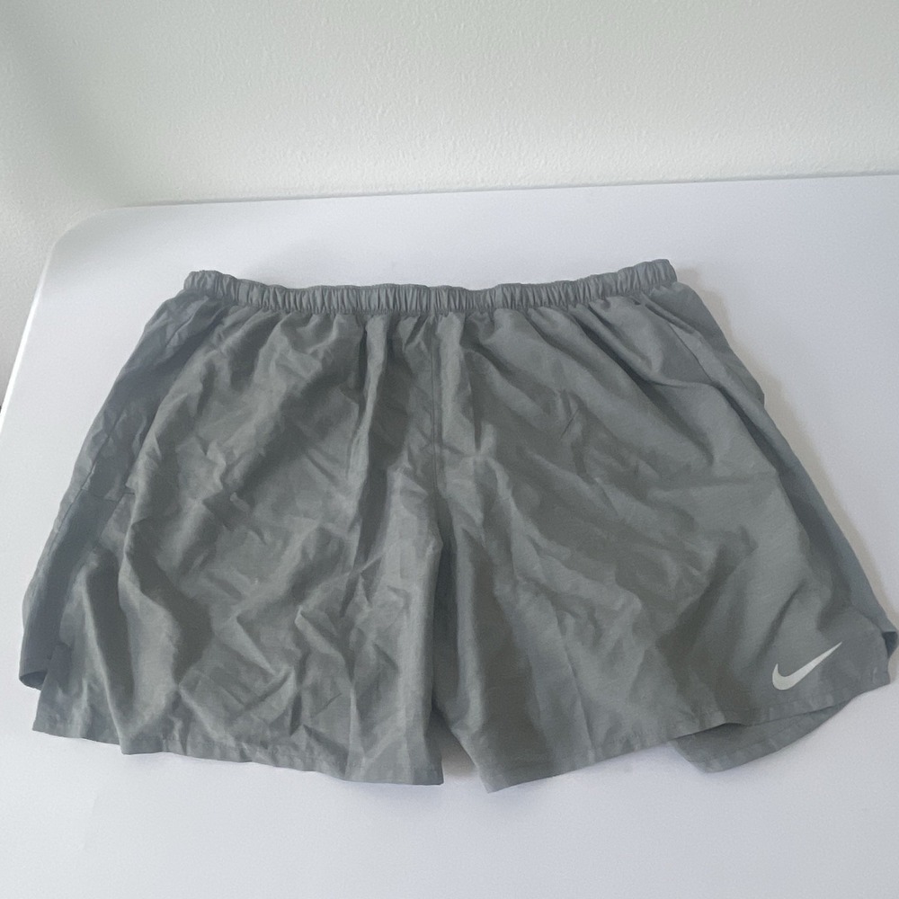 Nike Dri-FIT Men's Gray 2XL Athletic Shorts Drawstring Lined Pockets